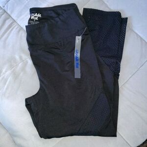 Cascade Blue NWT Active Wear Leggings 68